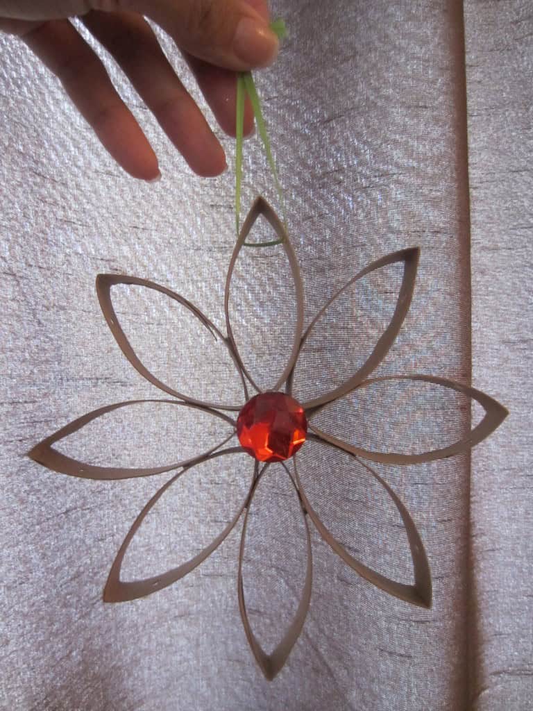 40 Quick and Cheap Christmas Craft Ideas for Kids 17