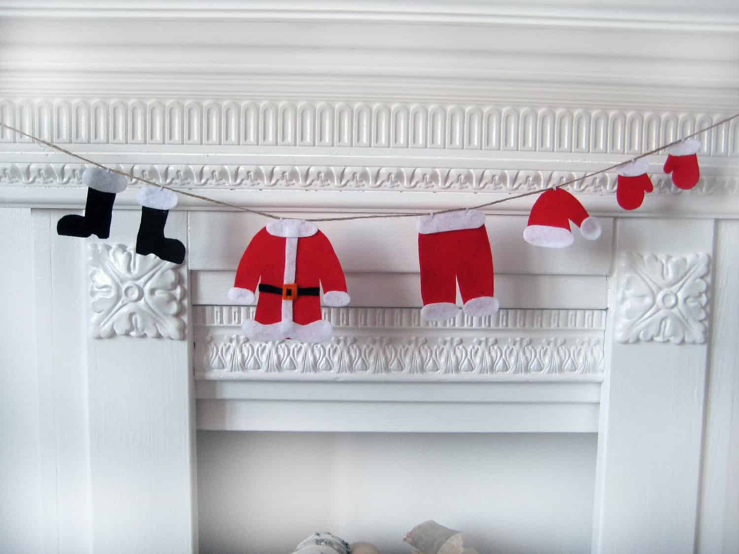 18 Creative Handmade Christmas Garland Examples