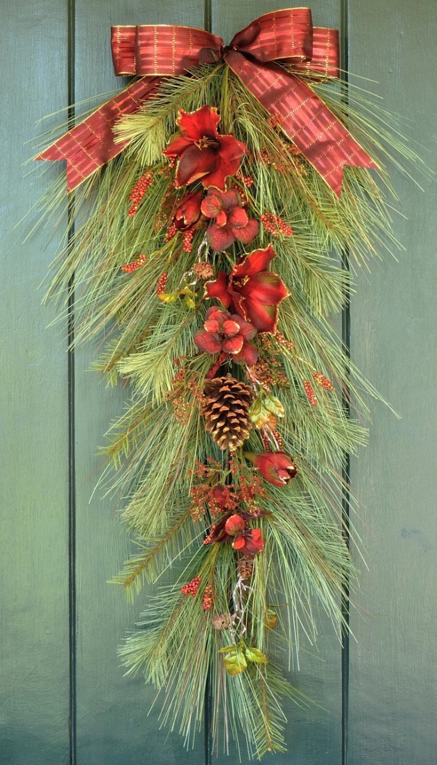 20 Astonishing Handmade Christmas Wreaths (12)