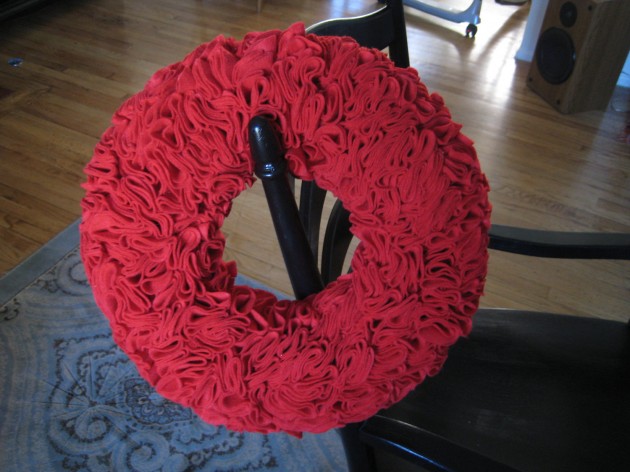 20 Astonishing Handmade Christmas Wreaths (17)