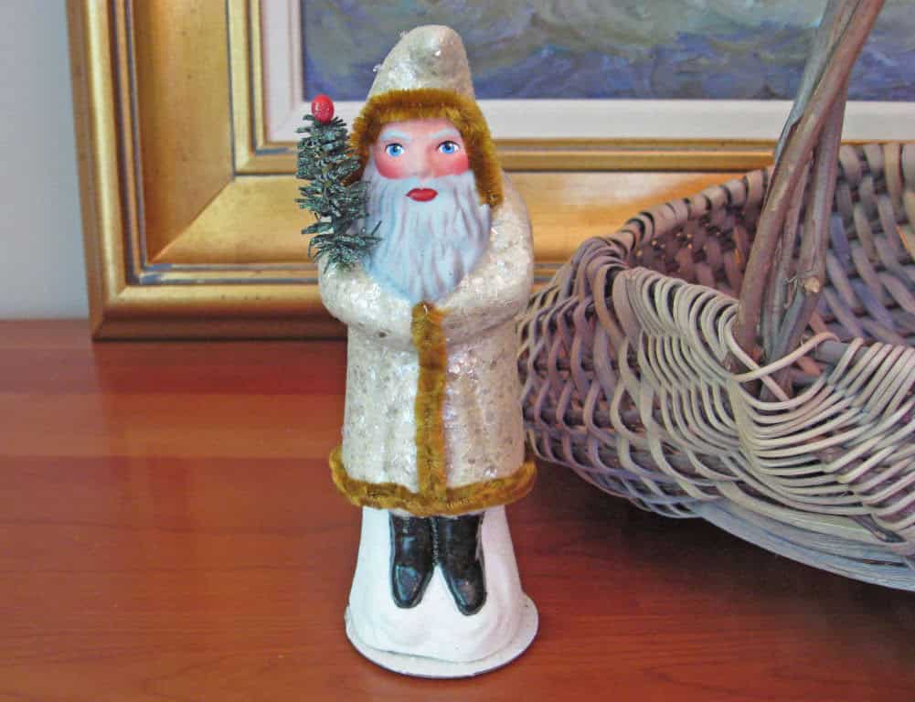 Champagne White Belsnickle Santa Candy Container 20 Charming Vintage Christmas Decorations (2)