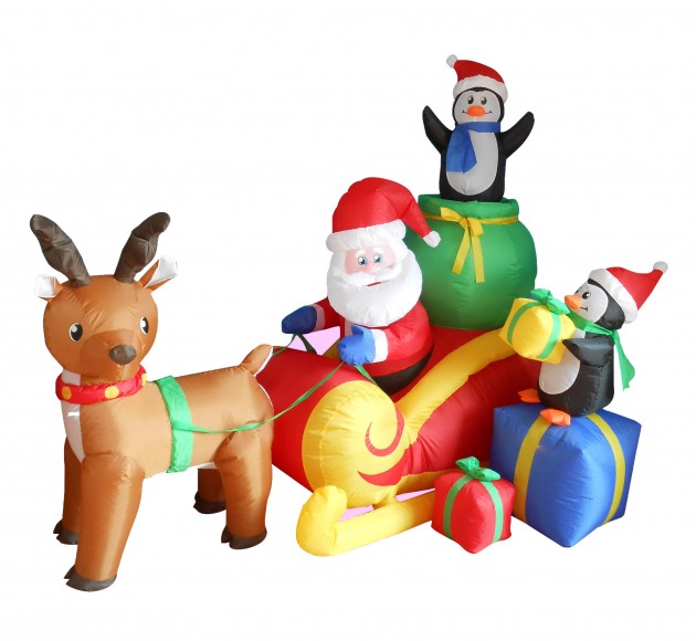 22 Funny Inflatable Christmas Decorations (18)