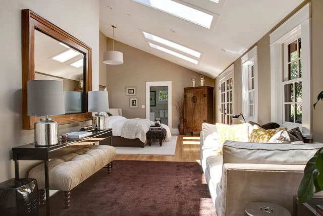 26 Brilliant Bedroom Designs Ideas with Sloped Ceiling 22