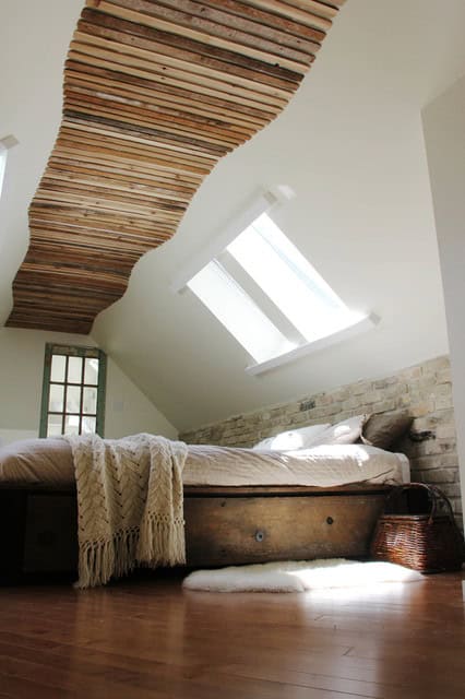 26 Brilliant Bedroom Designs Ideas With Sloped Ceiling