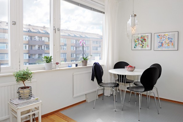 Adorable and Functional One-Room Apartment in Stockholm