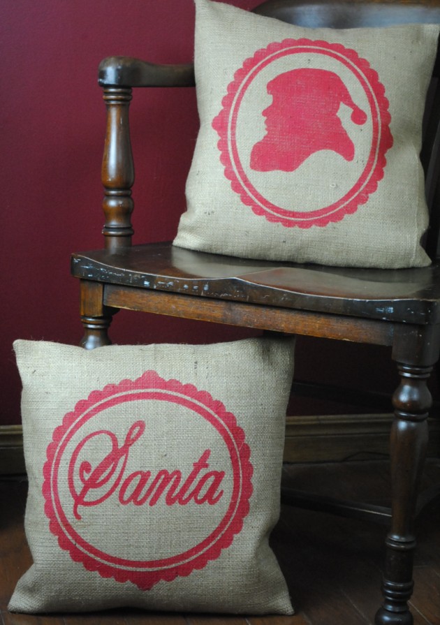 Another Collection of 17 Christmas Pillow Designs