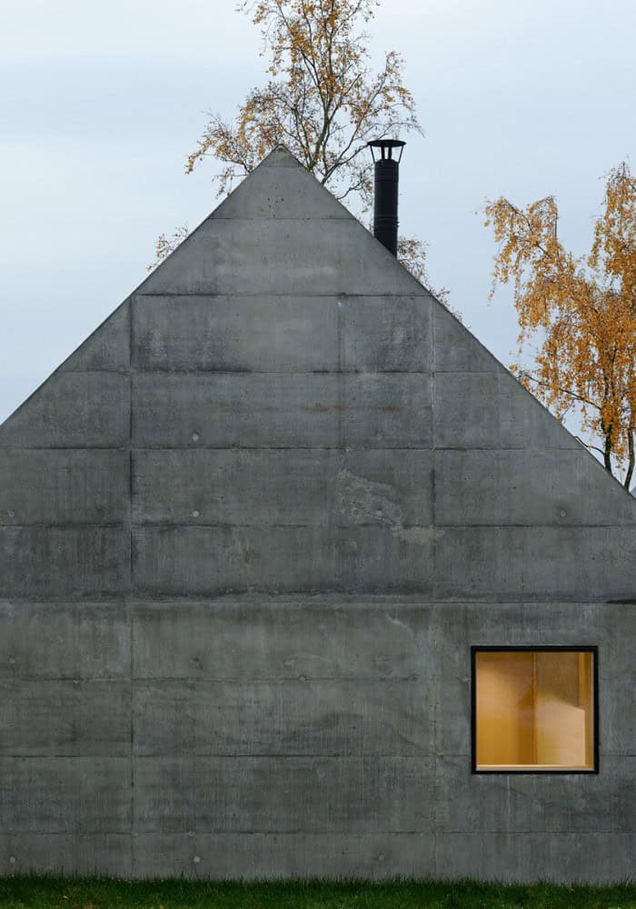 Summerhouse Lagnö by Tham & Videgård Arkitekter: Concrete Minimalism Meets Archipelago Landscape 10