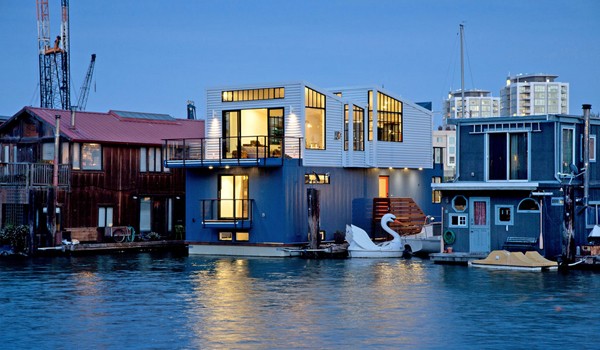 Amazing Contemporary Floating House in San Francisco, California