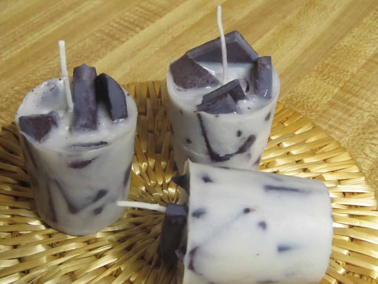 15 Incredible Handmade Candle Decoration Ideas