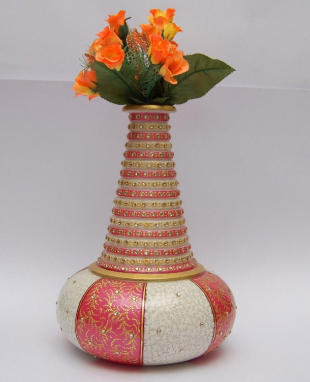 18 Beautiful Decorative Vase Designs