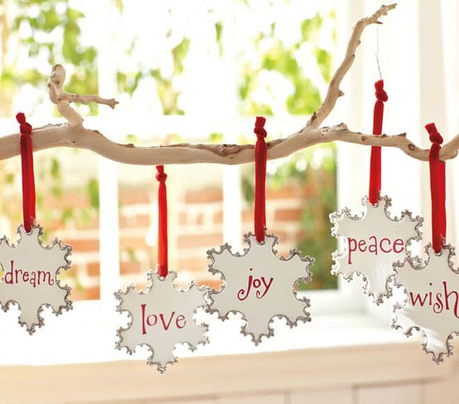 28 Cute DIY Snowflake Ideas 18