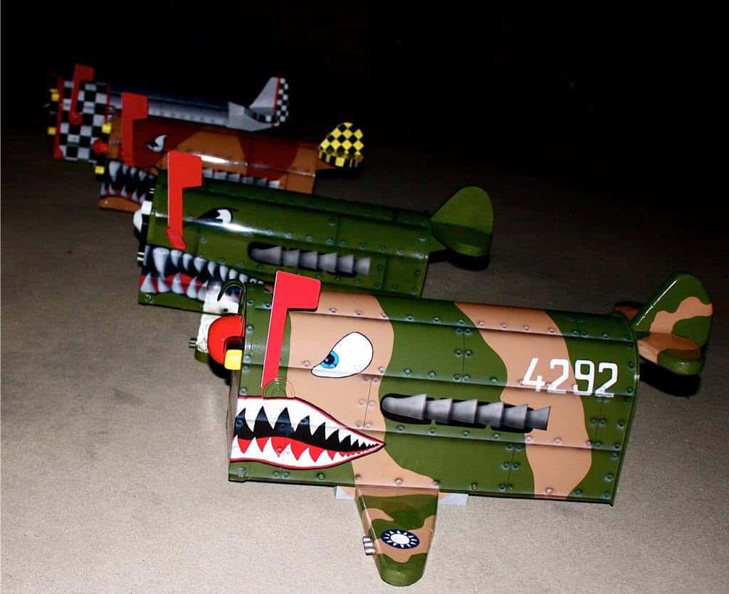 P40 flying tigers Airplane mailbox 20 Beautiful Handmade Mailbox Designs (13)