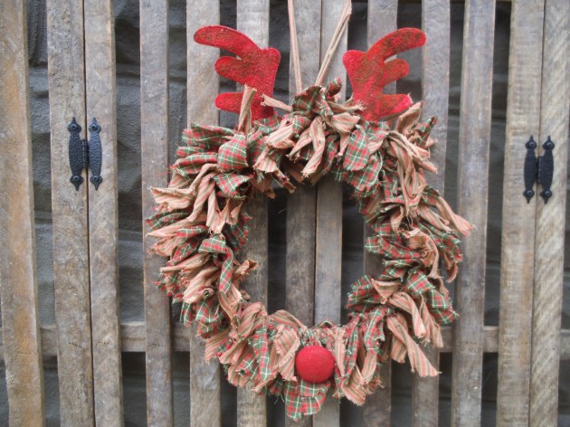 20 Stunning Handmade Christmas Wreaths (15)