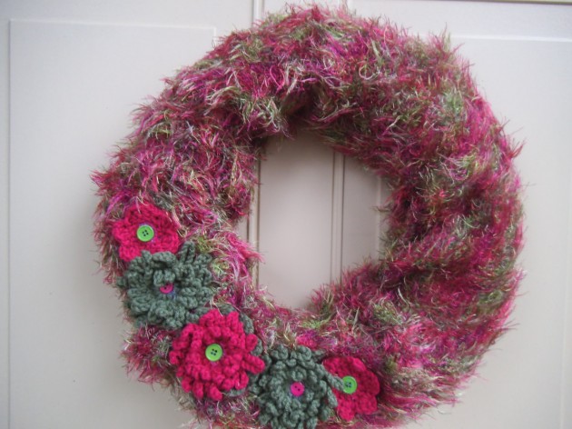 20 Stunning Handmade Christmas Wreaths (16)