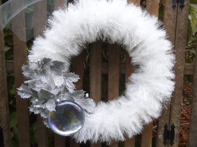 20 Stunning Handmade Christmas Wreaths (18)