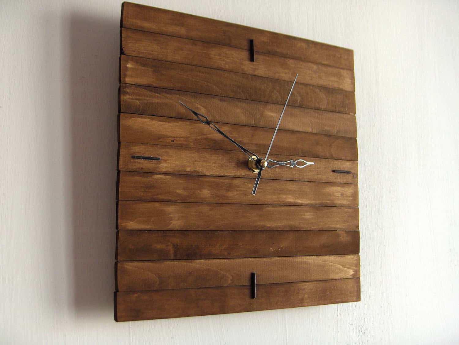 Wooden walnut square wall hanging clock 20 Stunning & Unique Handmade Wall Clocks (1)