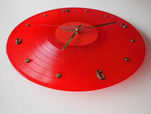 20 Stunning &amp; Unique Handmade Wall Clocks