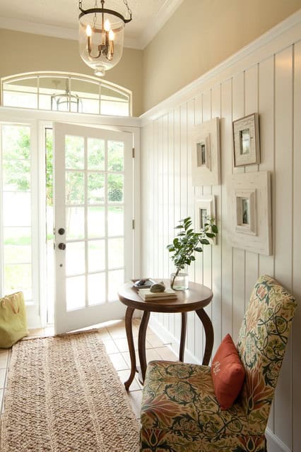 28 Elegant Traditional Entry Design Ideas