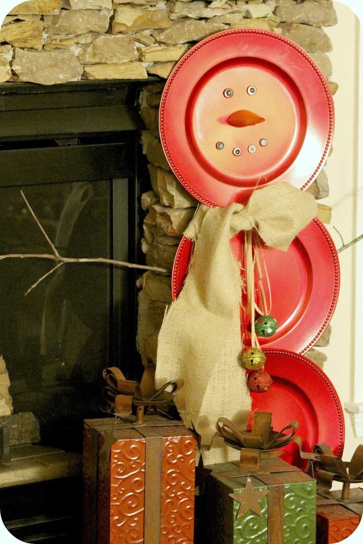 30 Creative and Fun DIY Snowman Decorations 23