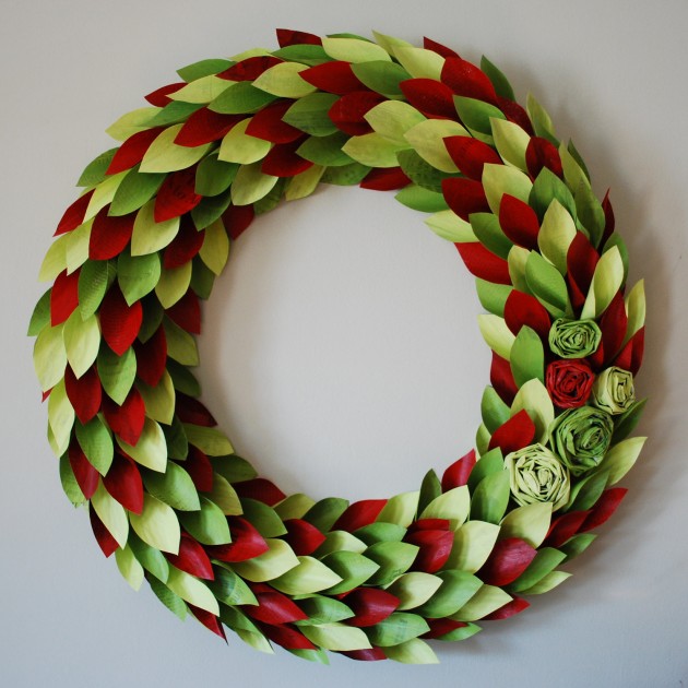 24 Whimsical Handmade Christmas Wreath Ideas (6)