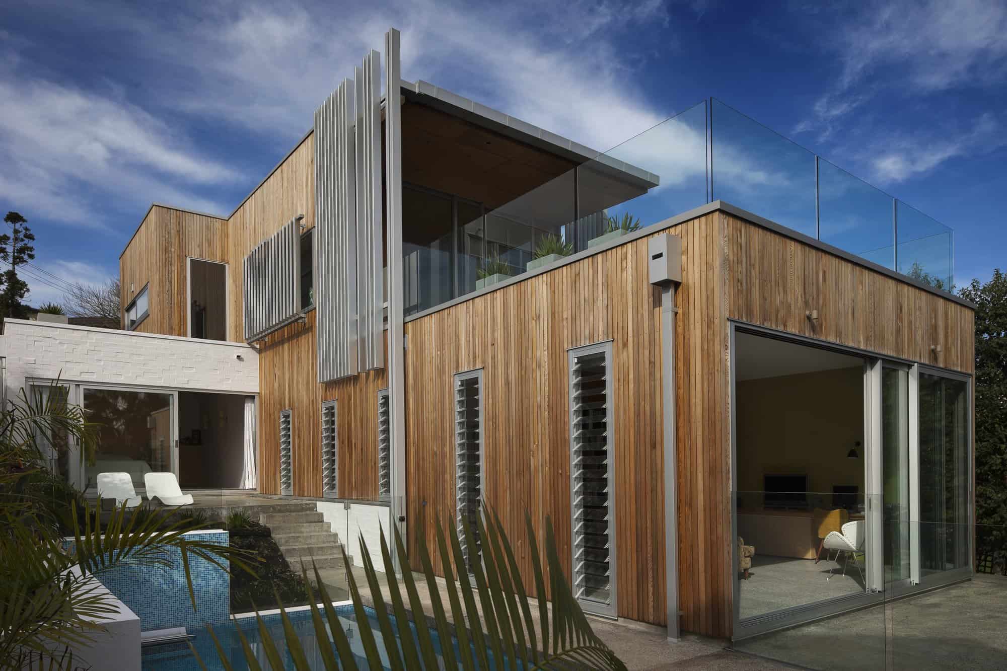 Brown Vujcich House by Bossley Architects: A Masterpiece of Modern New Zealand Coastal Architecture