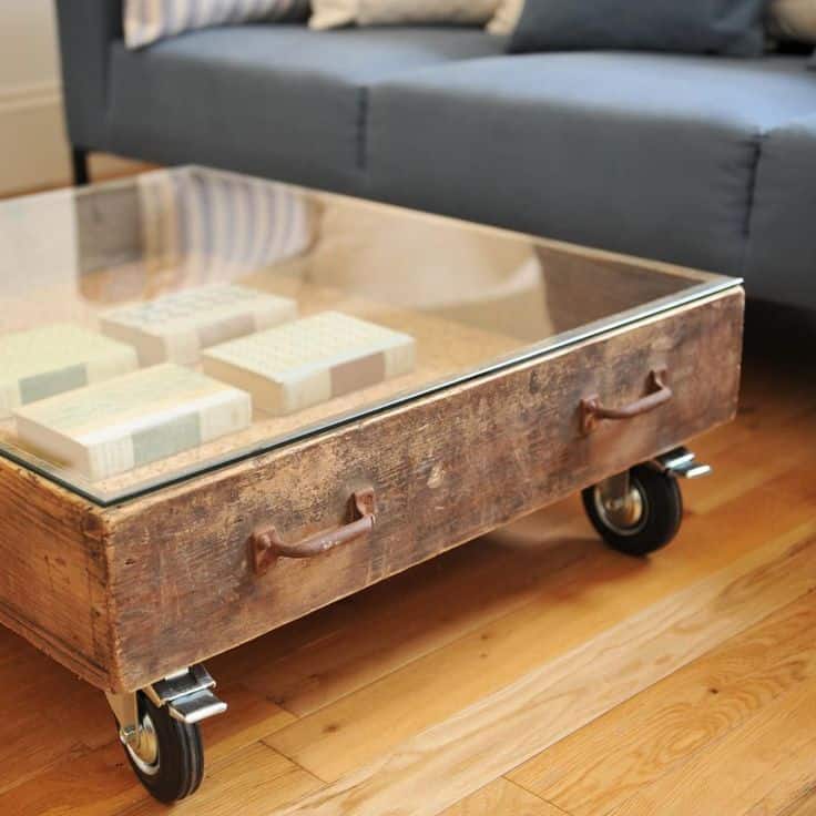 25 Vintage DIY Coffee Table Ideas 10