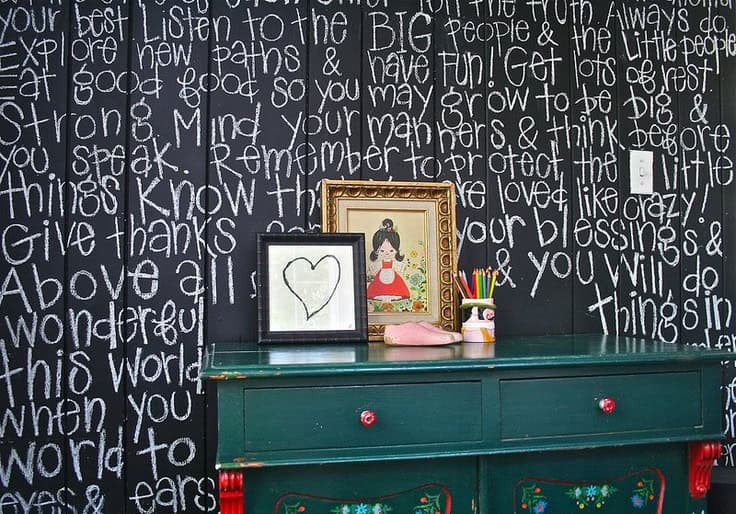 30 Fun Chalkboard Paint Ideas for Kids Room 15