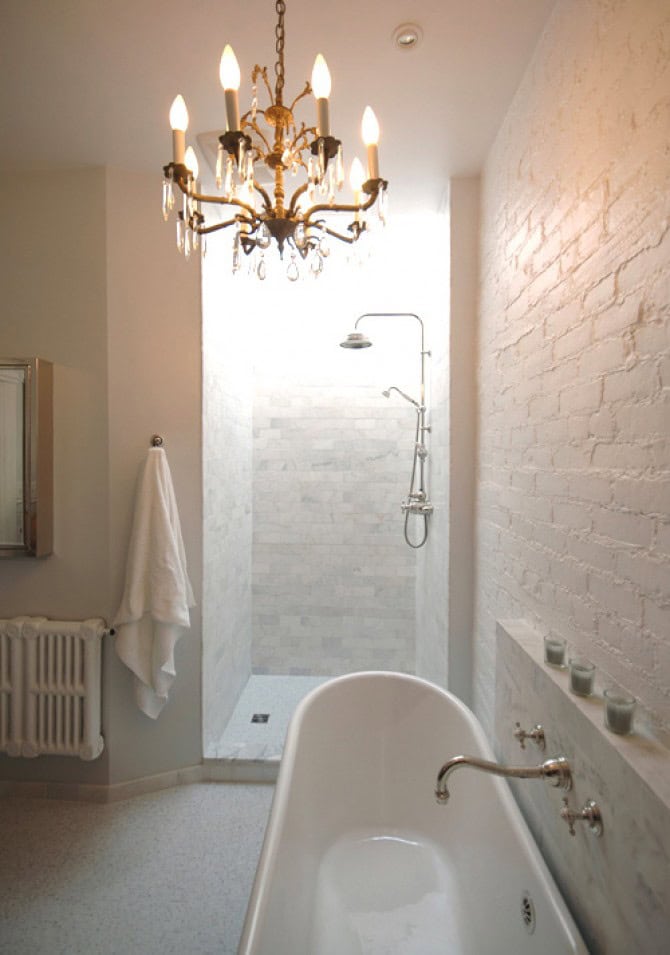 25 Chic Bathrooms With Brick Walls 18