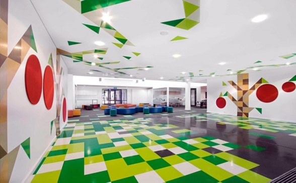 20 Colorful Floor Designs