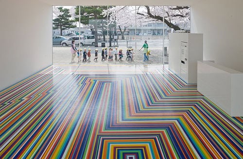 20 Colorful Floor Designs