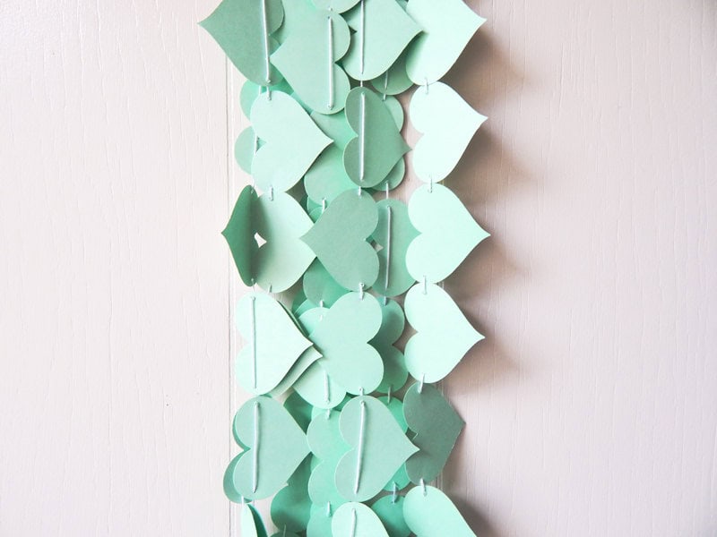 Heart Garland in Green Mint 22 Lovely Valentine's Day Garland Designs (11)