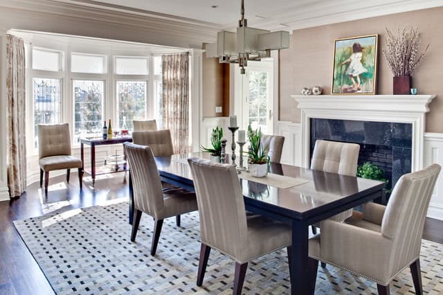 26 Fabulous Dining Room Centerpiece Designs For Every Occasion 3