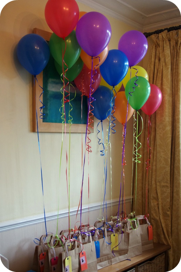 22 Awesome Diy Balloons Decorations - How To Do Balloon Decoration For Birthday Party