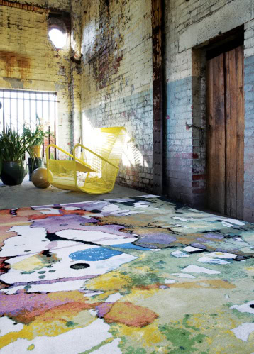 20 Colorful Floor Designs