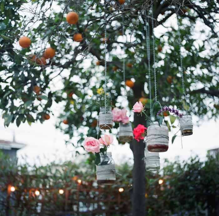 25 Adorable DIY Hanging Mason Jars