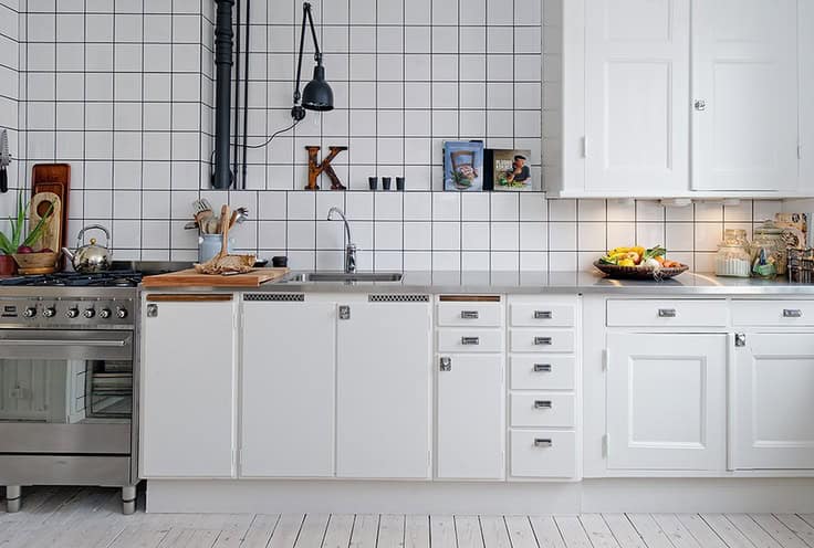 Explore 25 Retro Kitchen Tile Designs 8