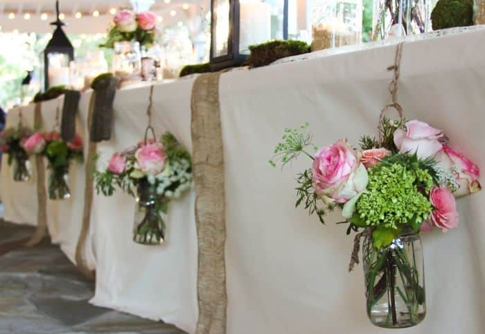 25 Adorable DIY Hanging Mason Jars 9