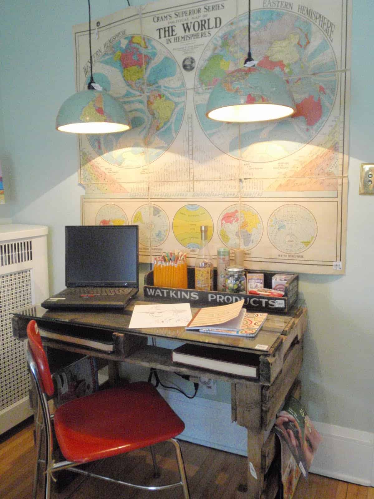 20 Creative DIY Repurposed Globe Ideas 11