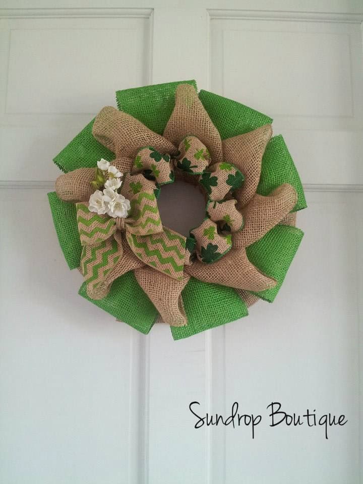 St. Patrick’s Day Wreath Buy it here: www.etsy.com