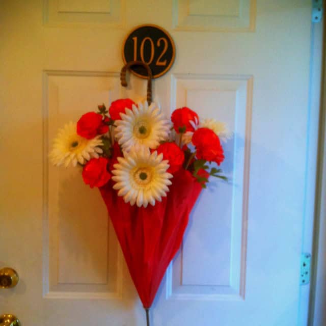 23 Adorable Repurposed Umbrellas 17