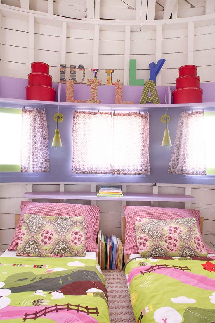 22 Adorable Girls Shared Bedroom Designs 18