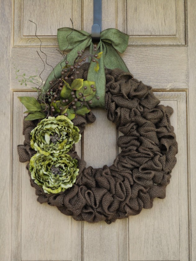 20 Refreshing Handmade Spring Wreaths