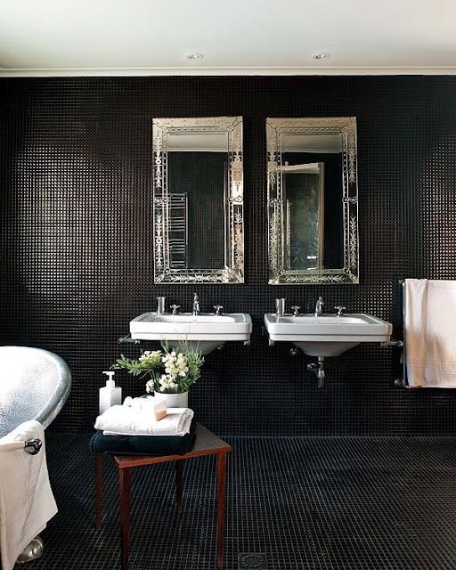 30 Astonishing Black Bathroom Designs