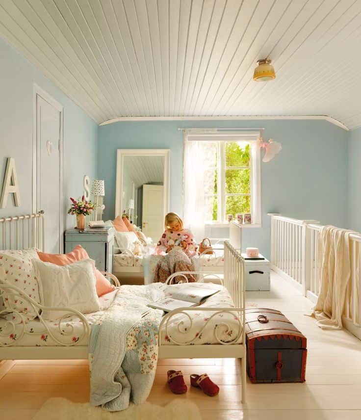 22 Adorable Girls Shared Bedroom Designs 21