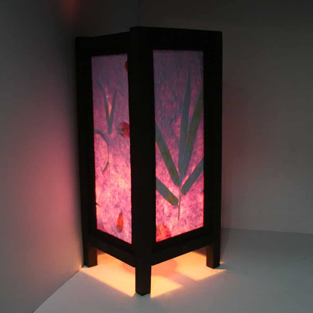 Purple Leaves 22 Handmade Lanterns for a Romantic Valentine's Ambient (6)