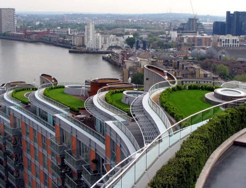 30 Incredible Green Roof Designs 22
