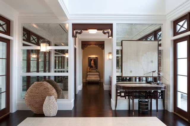 23 Beautiful Eclectic Hallway Design Ideas 23