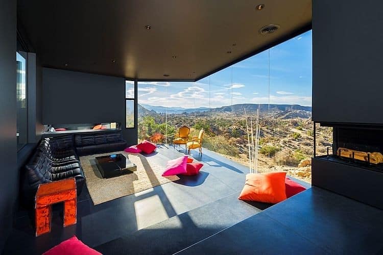 Yucca Valley House by Oller & Pejic Architecture: A House Like a Shadow 2