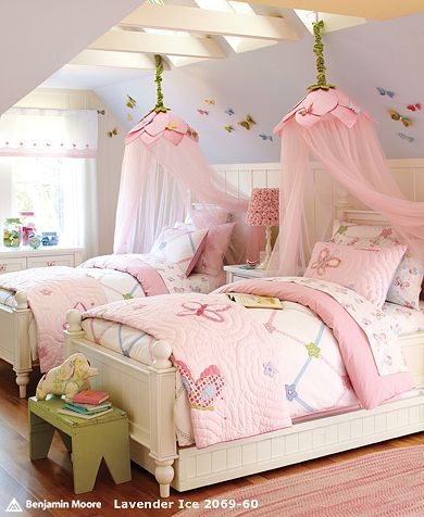22 Adorable Girls Shared Bedroom Designs