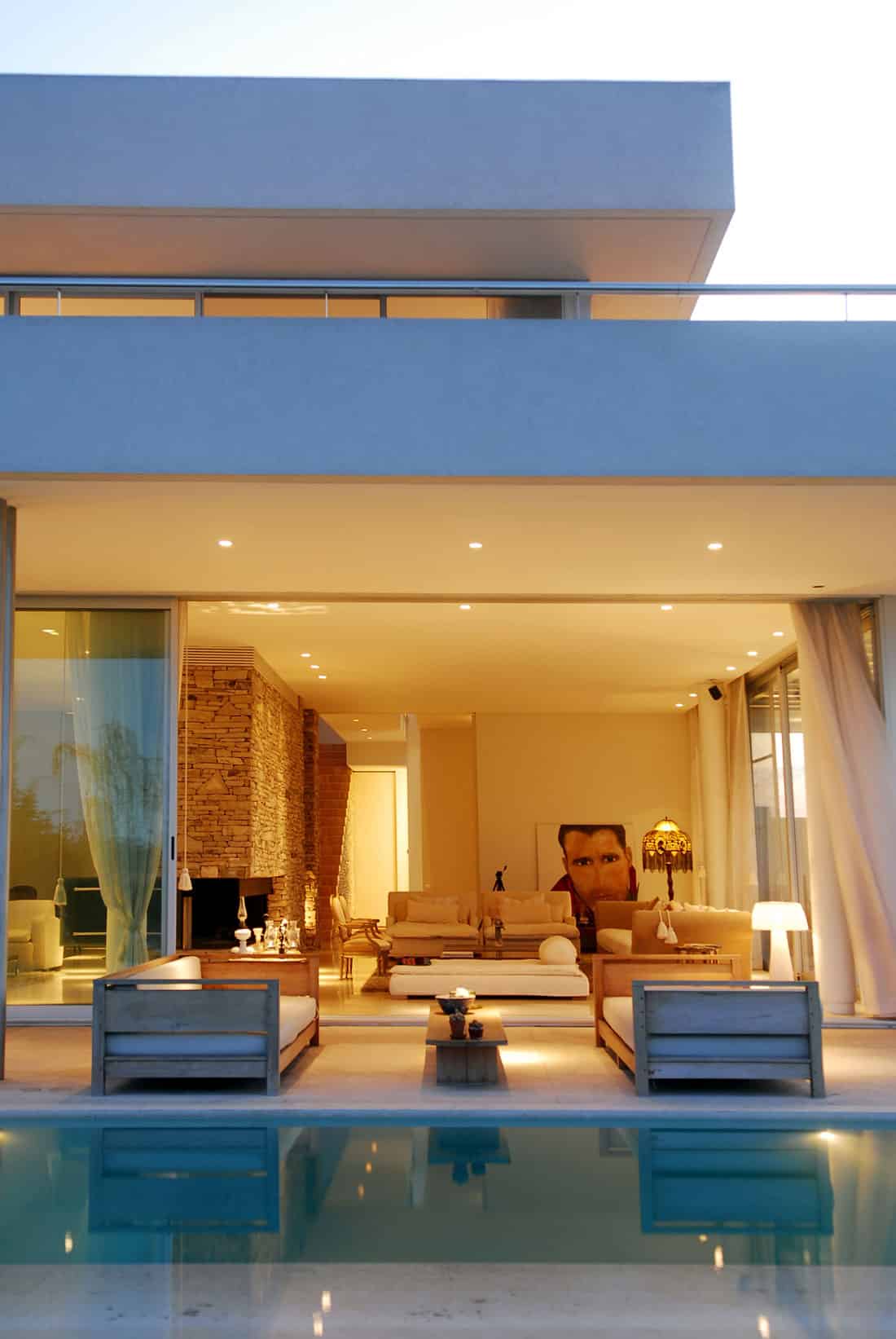 Agua House by Barrionuevo Sierchuk Arquitectas: A Fluid Dialogue Between Architecture and Landscape 5